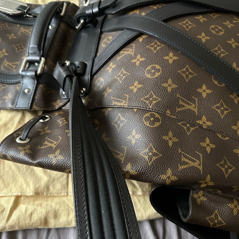 Louis Vuitton Rare Authentic Christoper Monogram Backpack Runway 2004 - Picture 11 of 13